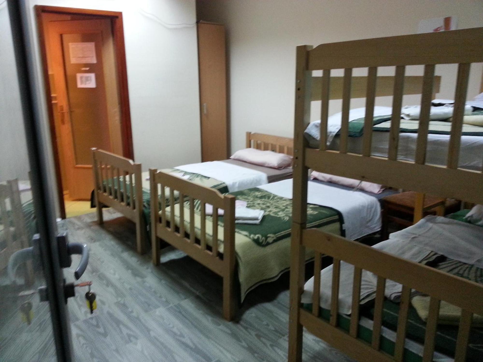 Motel Le Village Skopje Ruang foto